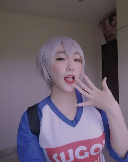 俄罗斯厕所偷拍bbw_BD国语高清完整版