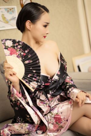 少妇把腿扒开让我添6912p_电影在线观看